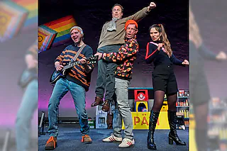 Kabarett-Theater DISTEL - mit dem Programm „Die Rückkehr der Späti-Ritter“
