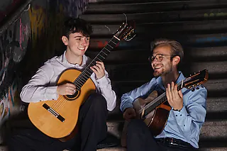 Fretboard Fusion - Gitarrenkonzert mit Oliver Jungbauer & Mark Leighton