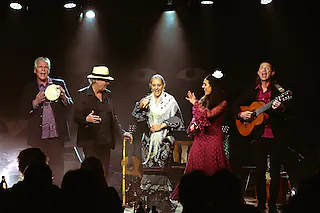 Ricardo Volkert & Ensemble - FELÍZ NAVIDAD! Andalusische Weihnacht und Flamenco