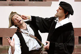 Historix-Tours: Freiburg, Festung, Nachtgestalten - Stadtführung mit Schauspieler