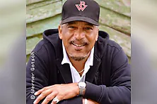 Ron Williams meets Harry Belafonte