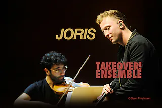 Joris & Mikis Takeover! Ensemble - im Stadttheater Aschaffenburg