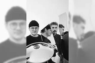WALKING ON RIVERS - Bright Screen, Red Eyes, Science Fiction Tour