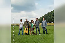 Live an der Theaterbar - Die Fiddle Folk Family