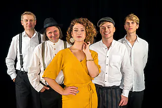 Caracou | Chansons et jazz à la Manouche