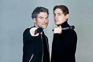 Acoustic Instinct - Mega-Acapella-Beatbox-Comedy-Inferno in Concert
