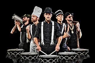 „BACKSTREET NOISE“