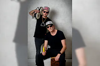 No rhythm, no music - Familienkonzert mit den Drum Twins