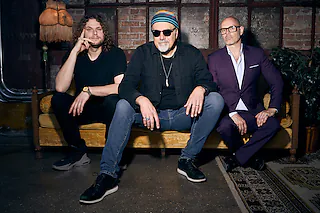 Greg Koch And The Koch-Marshall Trio