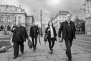 Tschechisches Philharmonisches Quartett Prag - Mozart & Dvorák