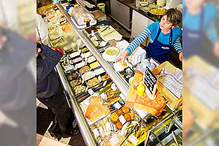 Markthallenstand von Fischquelle Sigg [Foto: Markthallen Dienstleistungs GmbH]