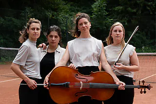 Parametastrings Sonic Boom - Percaso String Quartet & Carmel Curiel