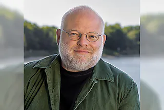 Lesung mit Kristof Magnusson: »Die Reise ans Ende der Geschichte«