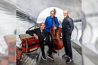TANGO TRANSIT (Tango/World/Jazz)