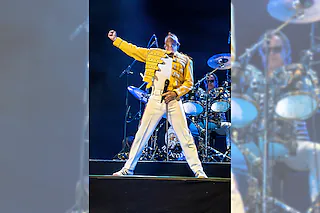 A NIGHT OF QUEEN - Best Of Queen