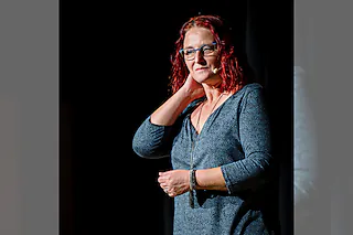Anny Hartmann: Klima-Ballerina- Politisches Kabarett