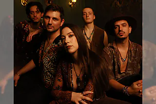 Crimson Roots - Progressiver Bluesrock aus der Metropolregion