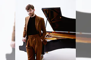 Florian Christl & Ensemble - Live 2026