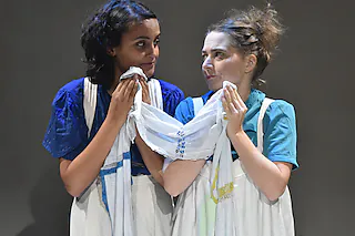 Rotz und Wasser - Materialtheater