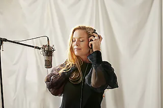 Rebekka Bakken - Solo - ein intimer Abend mit Rebekka Bakken