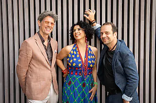 Bossarenova Trio - Levitar
