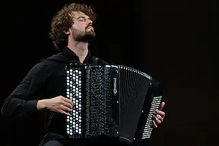 Sergey Sadovoy - Bach auf dem Akkordeon - Konzert für Akkordeon solo und im Duo