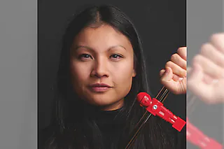 Bestseller-Lesung: Weltmeisterin Linh Tran über Leistungsdruck, mentale Stärke und das Genugsein - „Aus dem Handgelenk - Warum ich Weltmeisterin im Tischkickern werden musste“ - Linh Tran mit Mara Pfeiffer | Lesung & Gespräch