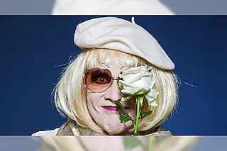 GASTSPIEL Irmgard Knef o Noch da! 100 Jahr, blondes Haar