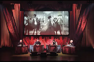 Der seltsame Fall des Dr. Jekyll & Mr. Hyde - Multimediale Theaterproduktion nach Robert Louis Stevenson