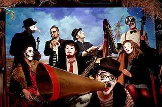 The Instant Voodoo Kit „We bring the fun...“, Swing, Punk, Cabaret, Jahrmarkt, Varieté, New Orleans