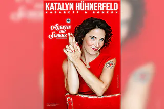 Katalyn Hühnerfeld - Agentin mit Scherz
