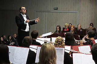 Turn- und Festhalle (Tunsel)