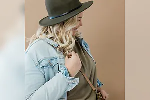 Mädchenkram - Plus Size Second Hand Mode - Stylische Lieblingsstücke in großen Größen