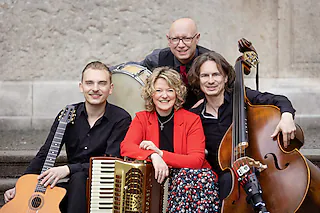 Orchestra Mondo - Tango meets Gypsy - La vie boheme