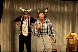 Ox und Esel - Eine etwas andere Weihnachtsgeschichte von Norbert Ebel