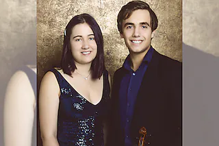 Pauline Creuz (Klavier) und Lewin Creuz (Violine)