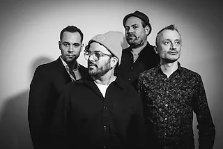 Julian & Roman Wasserfuhr feat. Juan Camilo Villa, Dennis Frehse, Jan Prax - Timelines
