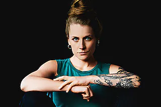 Laura Braun - Vom Weg ab