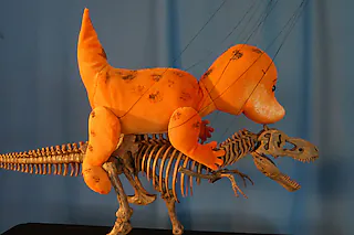 Wie man einen Dino besiegt - Wodo Puppenspiel
