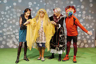 Frau Holle - Märchentheater nach den Gebrüdern Grimm