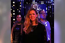 Daisy Chapman - Zwischen den Stühlen 2026