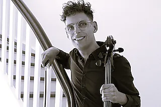 Christoph Steiner-Heinlein: Cello in Concert - Tanz der Zeit