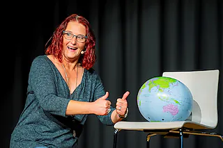Politisches Kabarett mit Anny Hartmann - Klima-Ballerina