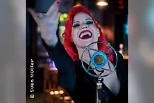 Cate Evens - Piafesque - Ein Chanson Abend