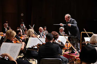 Best of Classic - DAS WIENER NEUJAHRSKONZERT - Walzerträume zum Jahresauftakt im NIKOLAISAAL Potsdam