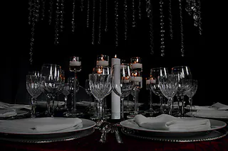 Das Dark Dinner | Dinner in the Dark | Essen im Dunkeln