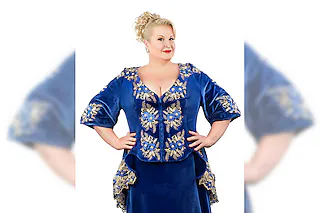 Daphne de Luxe - Kopf hoch, Brust raus!