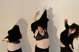 Anna Mateur & Feinde