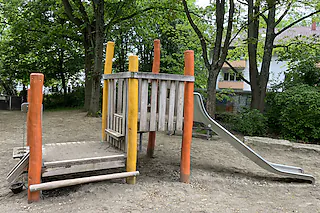 Spielplatz beim Bürgerhaus (Zähringen)