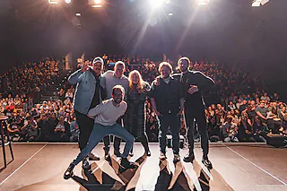 Candid Comedy „Stand Up Comedy Mixed Show“